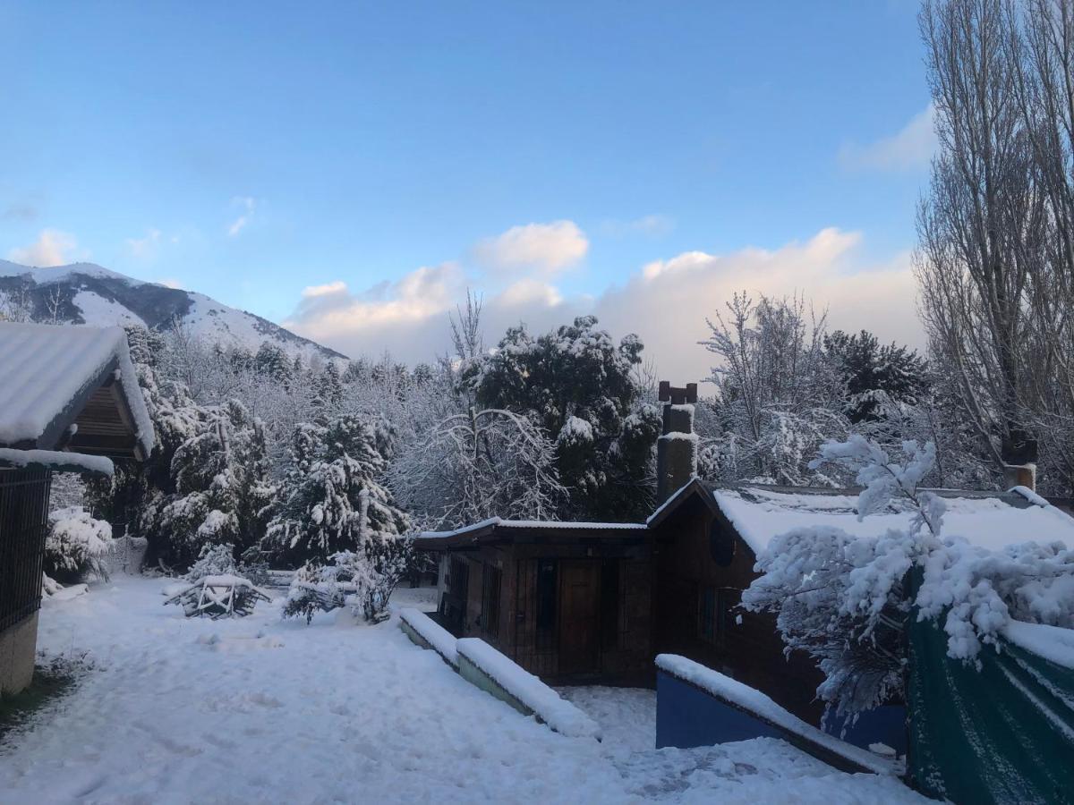 Hostel Cuatro Cerros