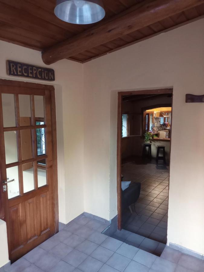 Cuatro Cerros Hostal