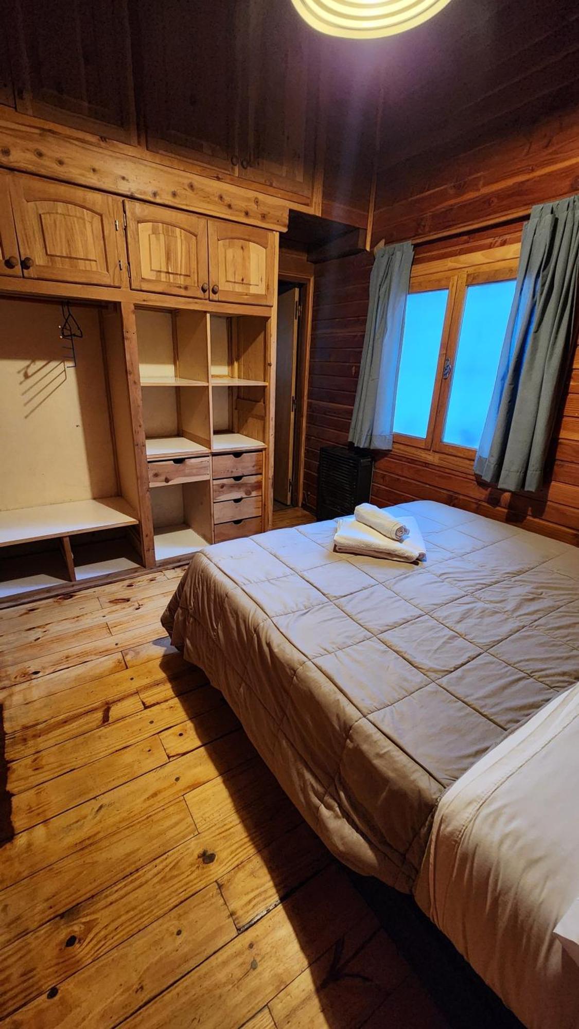 Cuatro Cerros Hostal San Carlos de Bariloche